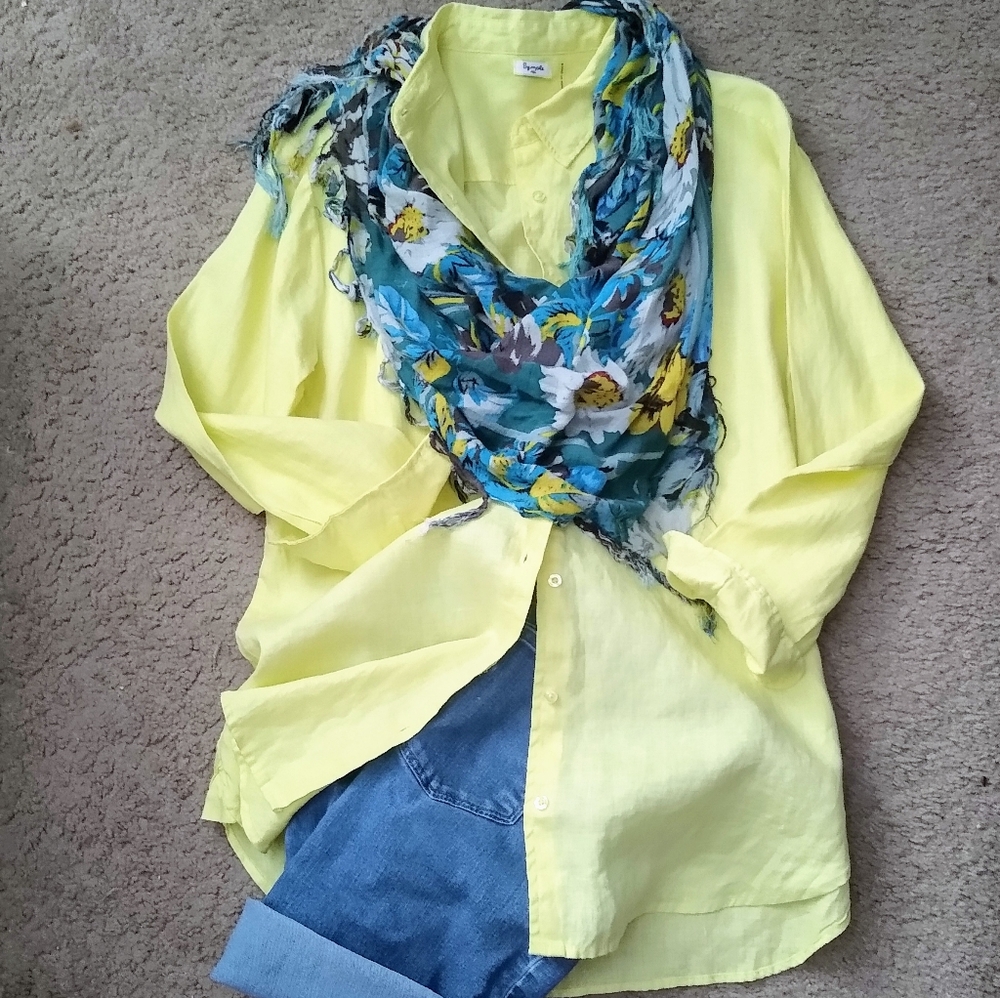 Symple Linen Blouse